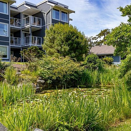 Pacific Shores Resort & Spa Parksville Exterior photo