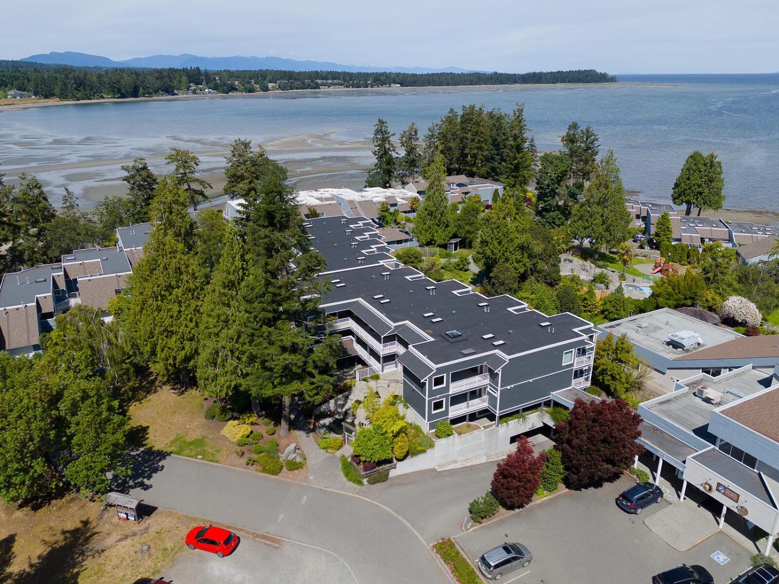 Pacific Shores Resort & Spa Parksville Exterior photo